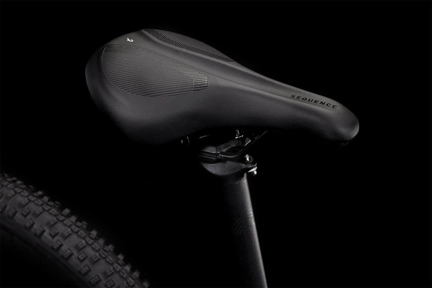 Cube Reaction Hybrid Performance 500 Metallicgrey'n'white 3 Cube Reaction Hybrid Performance 500 Metallicgrey'n'white – Image 3