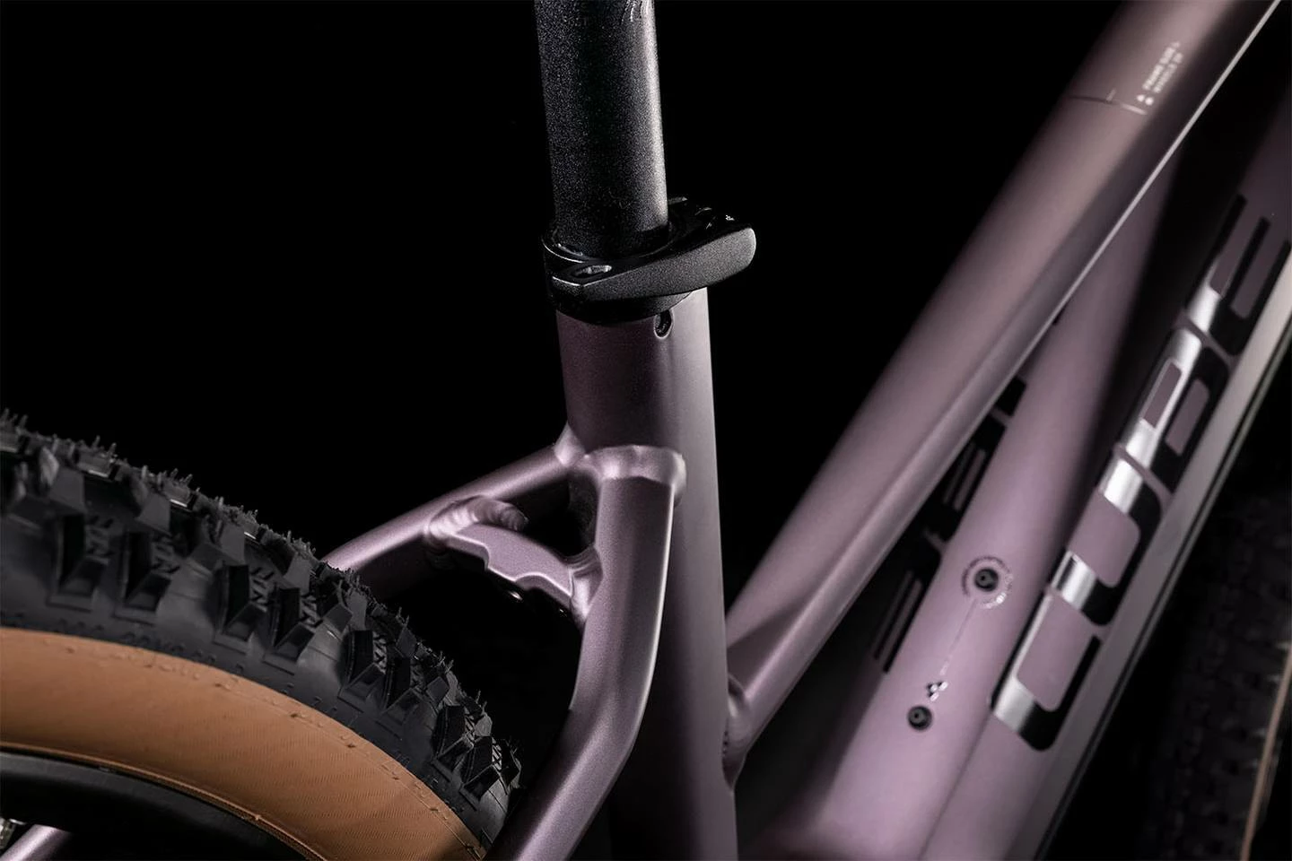 Cube Reaction Hybrid EXC 500 Smokylilac'n'black Trapeze 4 Cube Reaction Hybrid EXC 500 Smokylilac'n'black Trapeze – Image 4