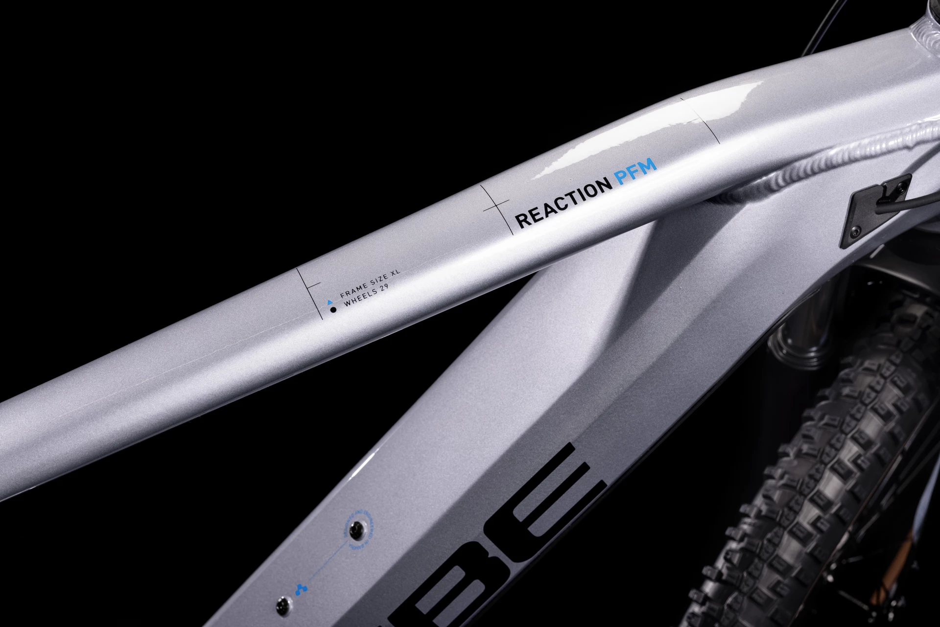 Cube Reaction Hybrid Performance 500 Polarsilver'n'blue 6 Cube Reaction Hybrid Performance 500 Polarsilver'n'blue – Image 6