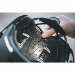 CASQUE VELO TEEN 500 BLACK -VÉLOS ÉLECTRIQUES Soldes Magasin casque velo teen 500 black 8 600x600 1