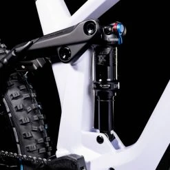 CUBE Stereo Hybrid 140 HPC SL 625 27.5 2022 16 CUBE Stereo Hybrid 140 HPC SL 625 27.5 2022 -VÉLOS ÉLECTRIQUES Soldes Magasin cube stereo hybrid 140 hpc sl 625 27 5 violetwhitenblack 2022 08