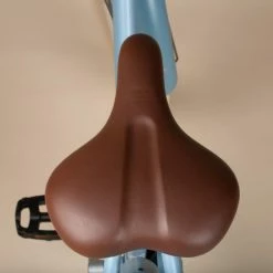 VELO DE VILLE ELOPS 520 CADRE BAS BLEU JEANS -VÉLOS ÉLECTRIQUES Soldes Magasin velo de ville elops 520 cadre bas bleu jeans 2 1 600x600 1