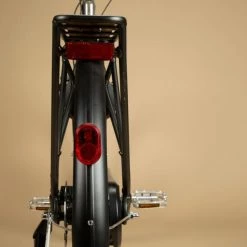 VELO DE VILLE ELOPS 900 CADRE HAUT ALUMINIUM NOIR -VÉLOS ÉLECTRIQUES Soldes Magasin velo de ville elops 900 cadre haut aluminium noir 13 600x600 1