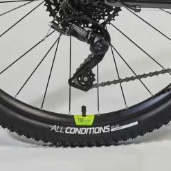 VÉLO VTT ST 530 MDB NOIR JAUNE 27,5" -VÉLOS ÉLECTRIQUES Soldes Magasin velo vtt st 530 mdb noir jaune 275 5 600x600 1