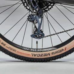 VÉLO VTT TOUT SUSPENDU ROCKRIDER XC 500 S 29'' CARBONE 25 VÉLO VTT TOUT SUSPENDU ROCKRIDER XC 500 S 29'' CARBONE -VÉLOS ÉLECTRIQUES Soldes Magasin velo vtt tout suspendu rockrider xc 500 s 29 carbone 9 600x600 1